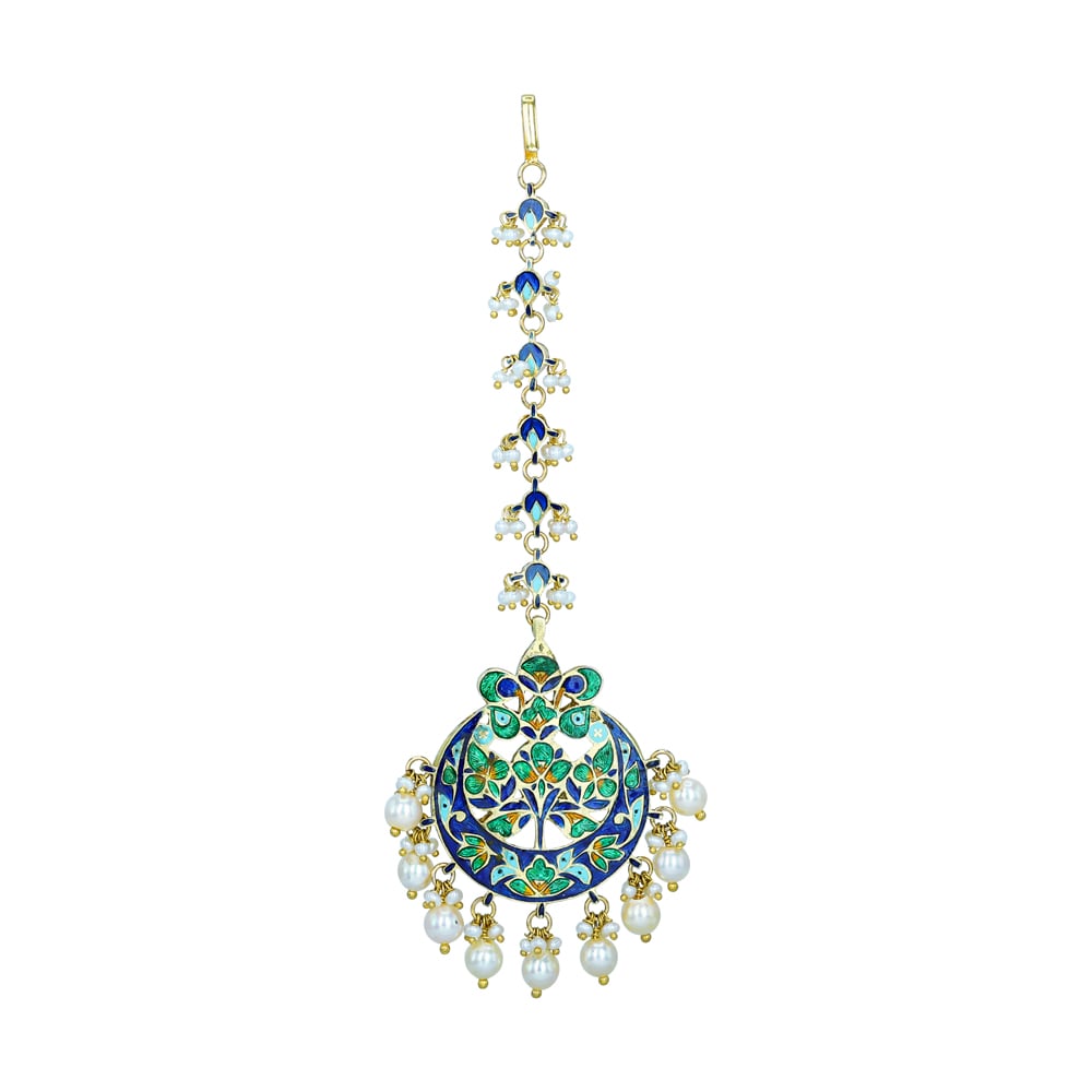Circular Polki Mangtikka with Pearls and Chain for Support